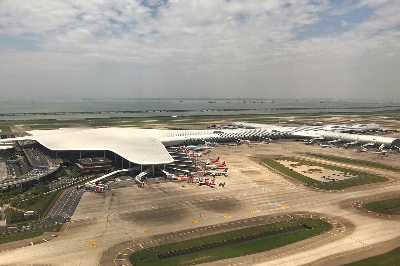 SZX airport exterior