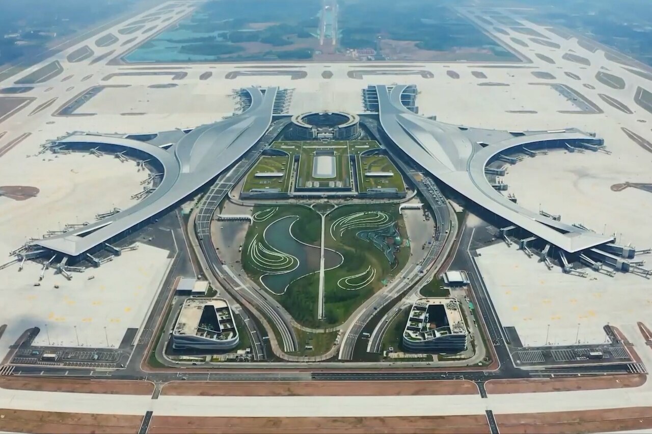 TFU airport exterior