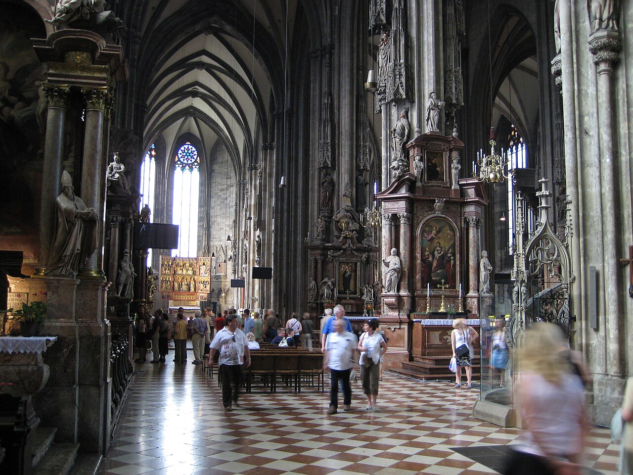 Vienna St Stephen Cathedral Stephansplatz city center